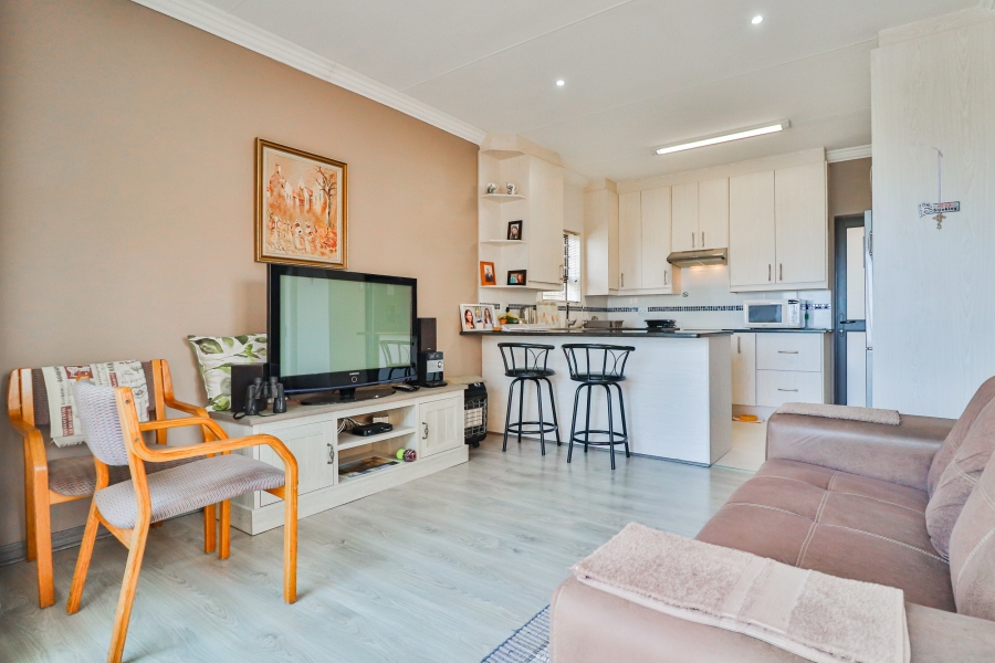 4 Bedroom Property for Sale in Island View Western Cape